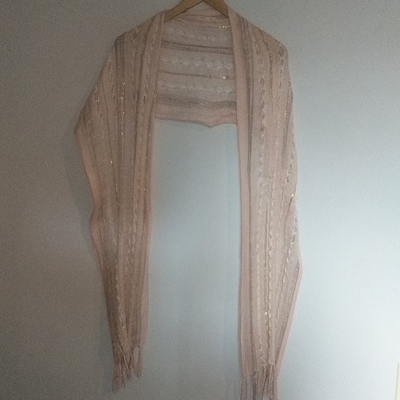 Pink Scarf Shaw - Picture 2 of 7